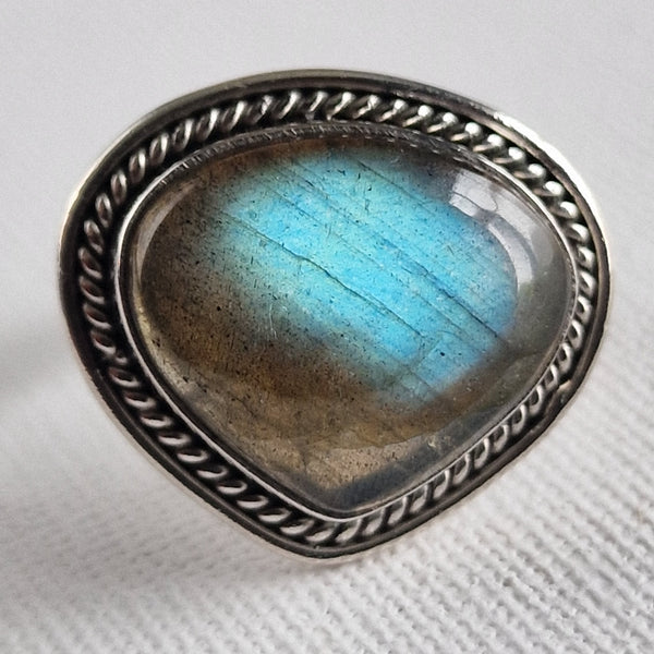 Himalayan Labradorite Handmade 925 Sterling Silver Ring - Baga Ethnik Living