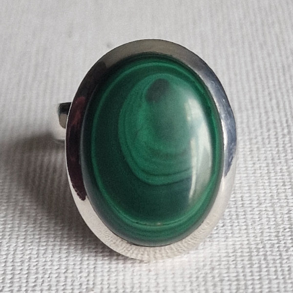 Beautiful Vintage Handcrafted Malachite Silver Sterling 925 Ring - Baga Ethnik Living