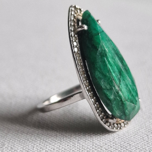 Himalayan Gemstone Natural Green Emerald 925 Sterling Silver Ring - Baga Ethnik Living