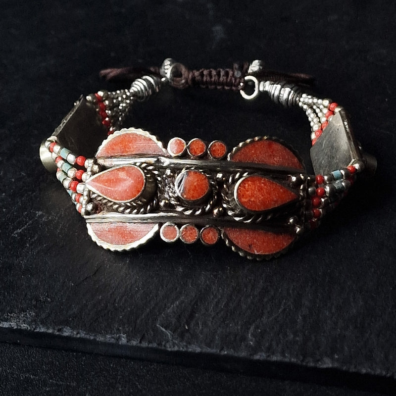 Mantra Tibetan Coral Bracelet - Baga Ethnik Living