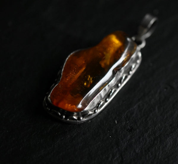 Gorgeous Natural Handmade Baltic Amber 925 Silver Pendant - Baga Ethnik Living