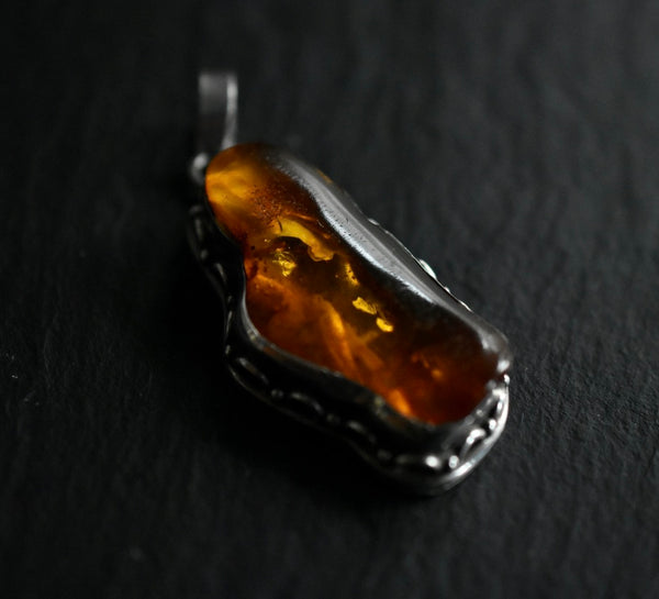 Gorgeous Natural Handmade Baltic Amber 925 Silver Pendant - Baga Ethnik Living