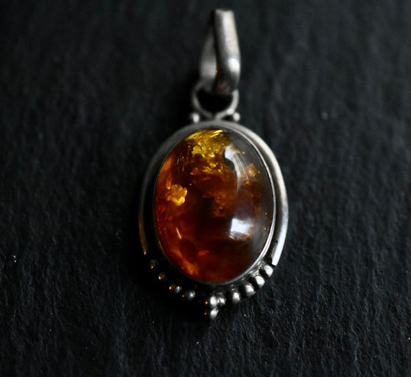 Handmade Vintage Blatic Amber Silver Sterling Oval 925 Pendant - Baga Ethnik Living