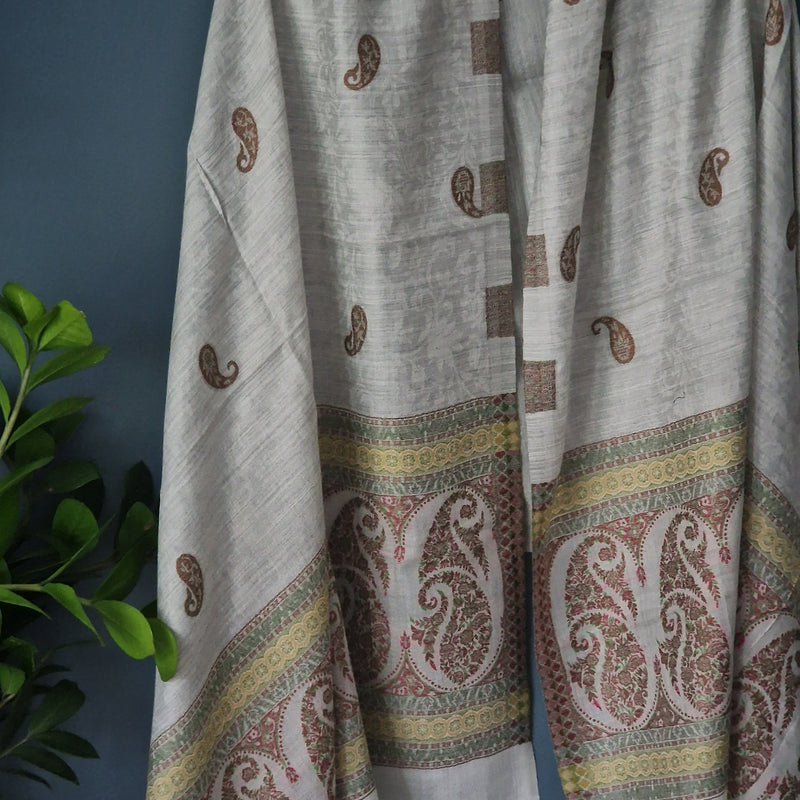 The Ultimate Choice in Luxury Soft Kashmir Pashmina Stoles- Mae - Baga Ethnik Living