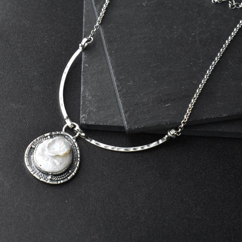 Mother Of pearl Silver Pendant Necklace