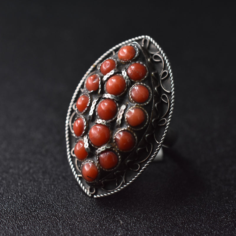 Vintage Coral Tibetan Silver Ring - Baga Ethnik Living