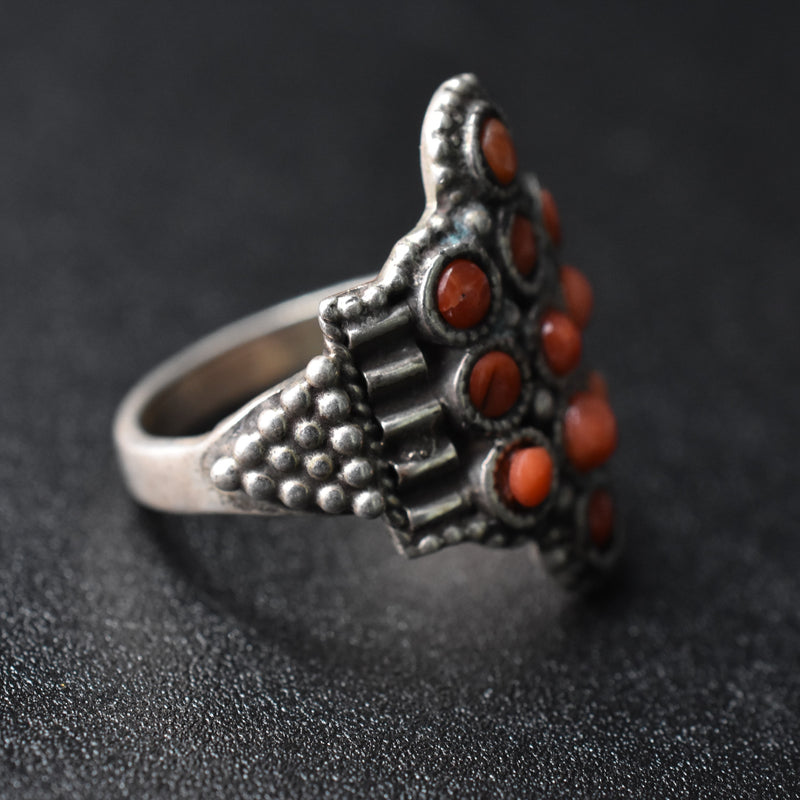 Stunning Vintage Tibetan Coral Silver Sterling 925 Ring - Baga Ethnik Living