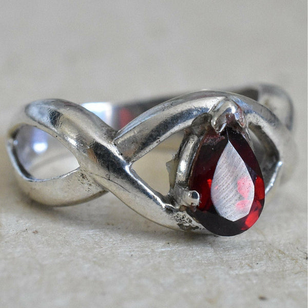 Handmade Himalayan Garnet Red Silver Ring - Baga Ethnik Living