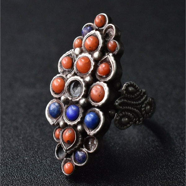 Tibetan Handcrafted Silver Coral and Lapis Vintage Ring Collector Item - Baga Ethnik Living