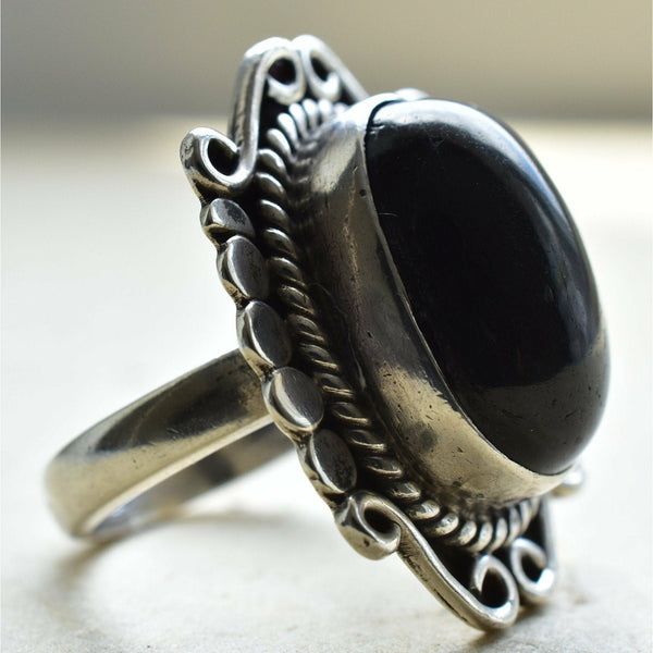 Handmade Tibetan Black Onyx 925 Sterling Silver Ring - Baga Ethnik Living